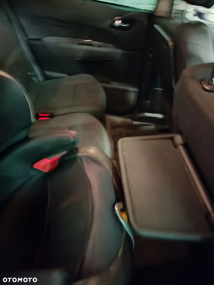 Peugeot 5008 2.0 HDi Active - 8