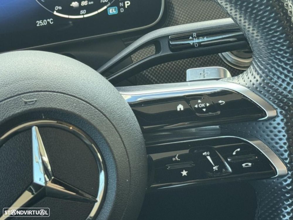 Mercedes-Benz C 300 e AMG Line - 16