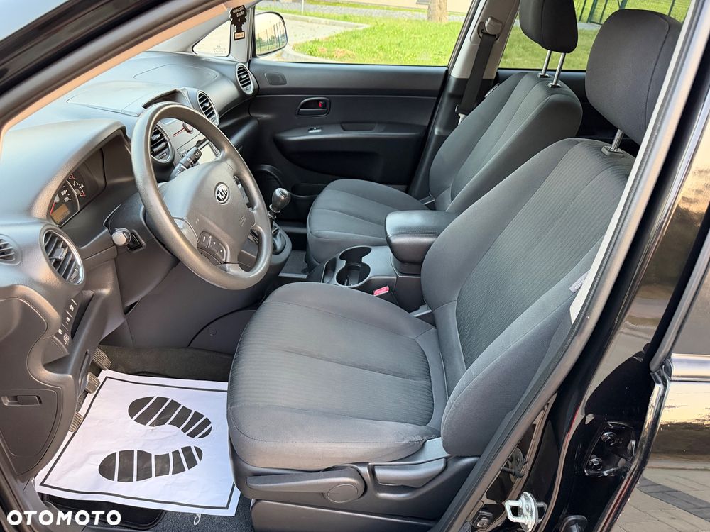 Kia Carens 1.6 CRDi Vision - 5