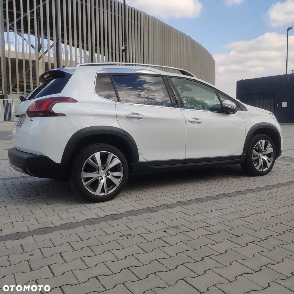 Peugeot 2008 1.2 Pure Tech Allure S&S EAT6 - 6