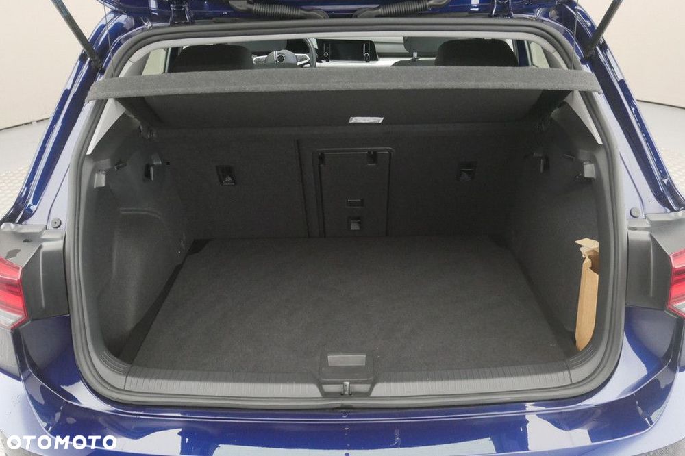 Volkswagen Golf - 16