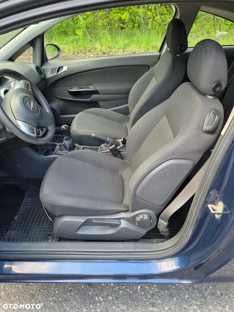 Opel Corsa 1.4 16V Edition - 14