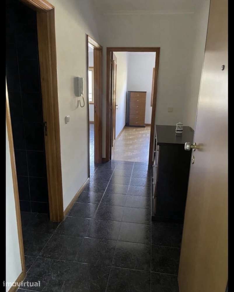 Apartamento T1 - Vila Nova de Gaia - Grande imagem: 2/7