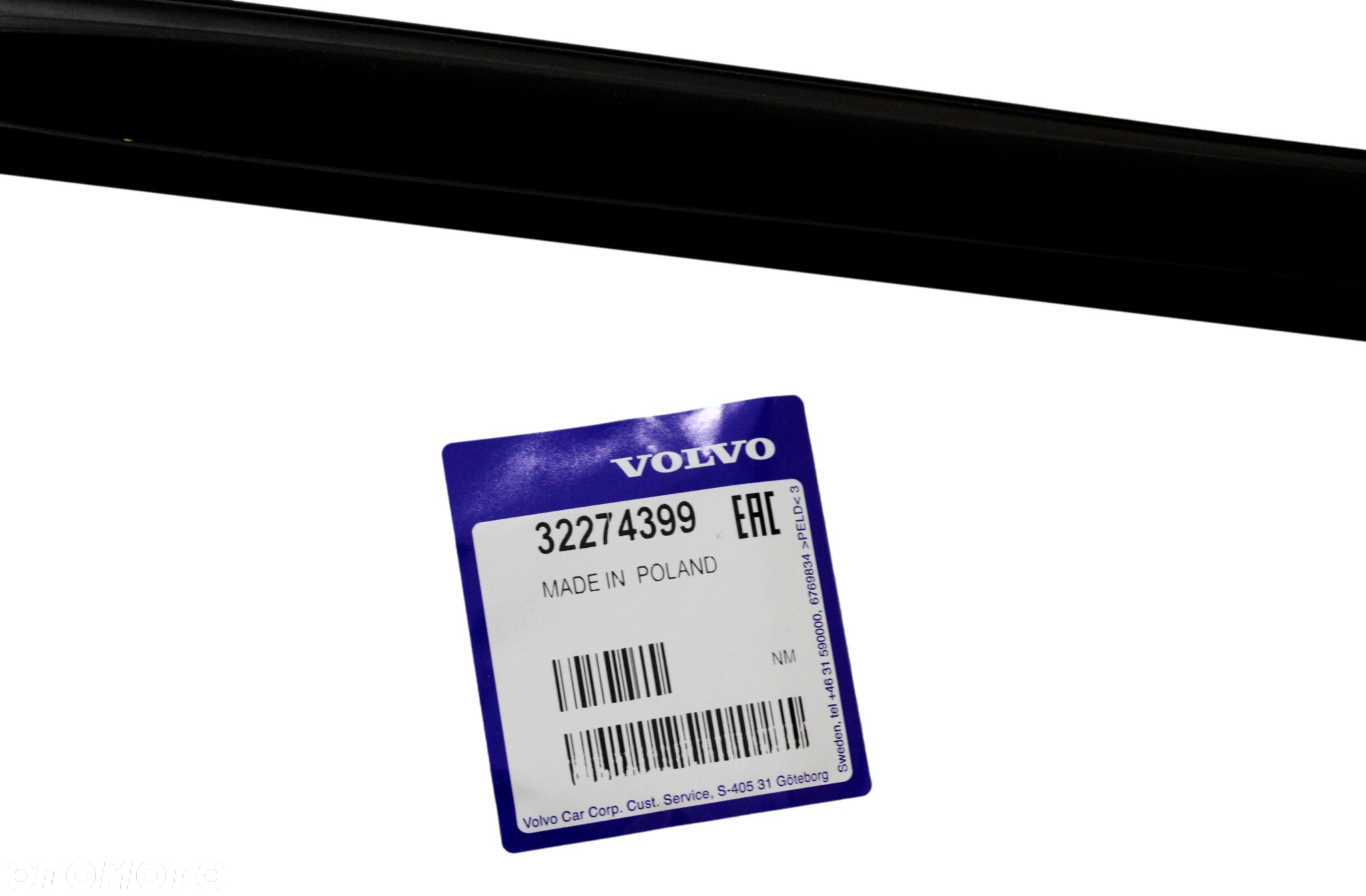 VOLVO S60 III tylna lewa listwa drzwi black OE - 2