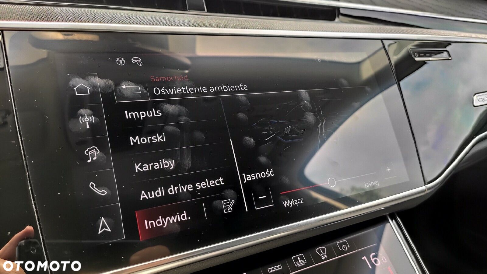 Audi A8 - 31