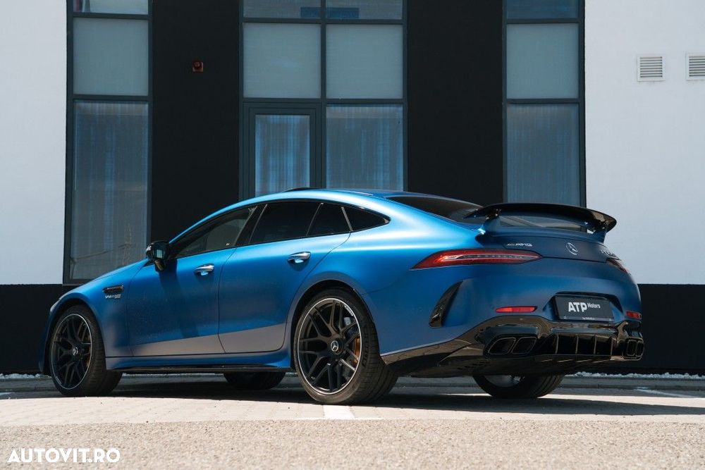 Mercedes-Benz AMG GT - 4