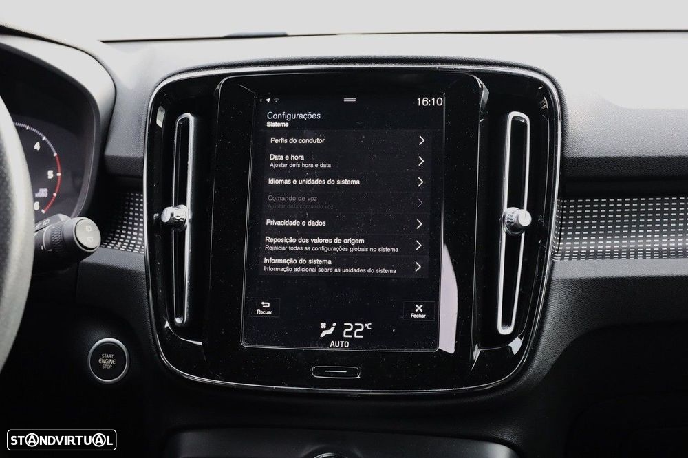 Volvo XC 40 2.0 D3 R-Design Geartronic - 28