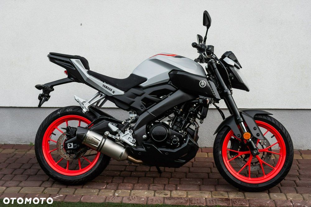 Yamaha MT - 2