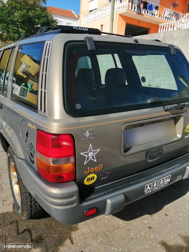 Jeep Grand Cherokee 2.5 TD Laredo - 2