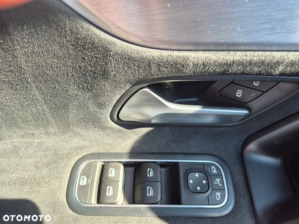 Mercedes-Benz CLA 180 d 7G-DCT AMG Line - 20