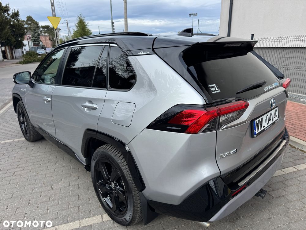 Toyota RAV4 - 9