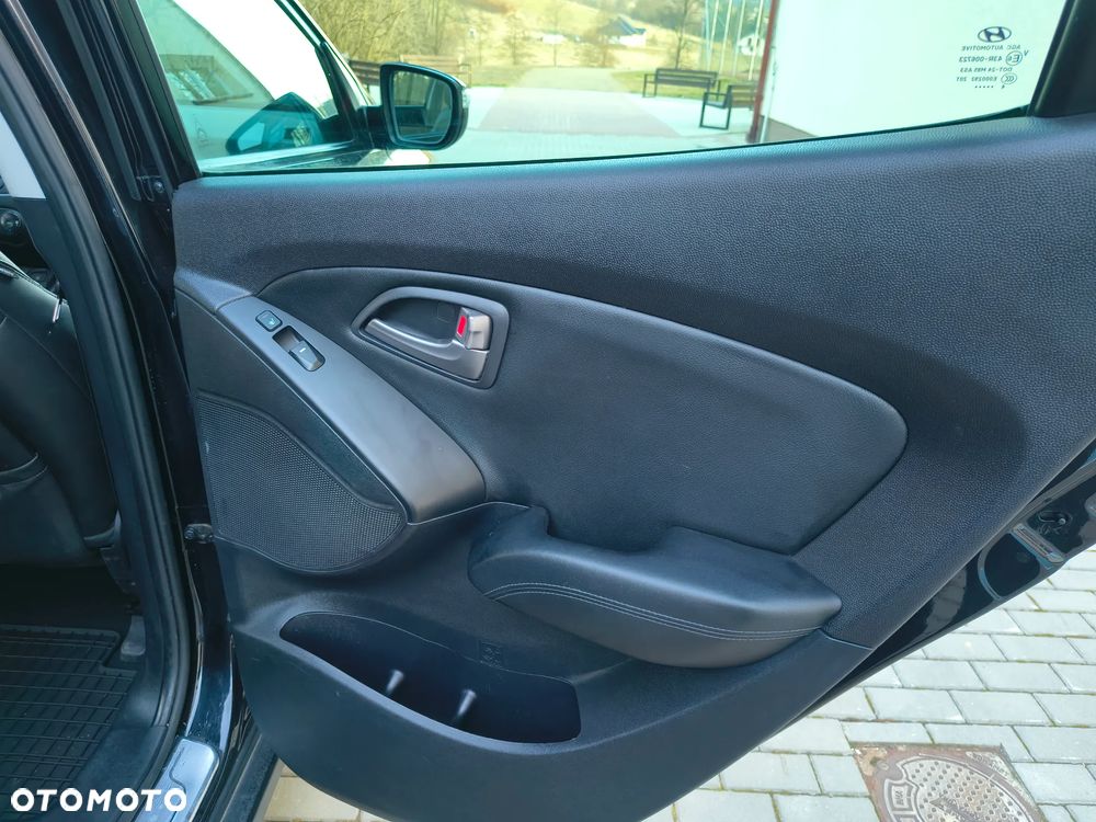 Hyundai ix35 2.0 CRDi Premium 4WD - 25