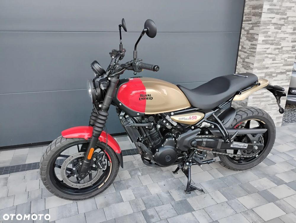 Royal Enfield Guerrilla - 2