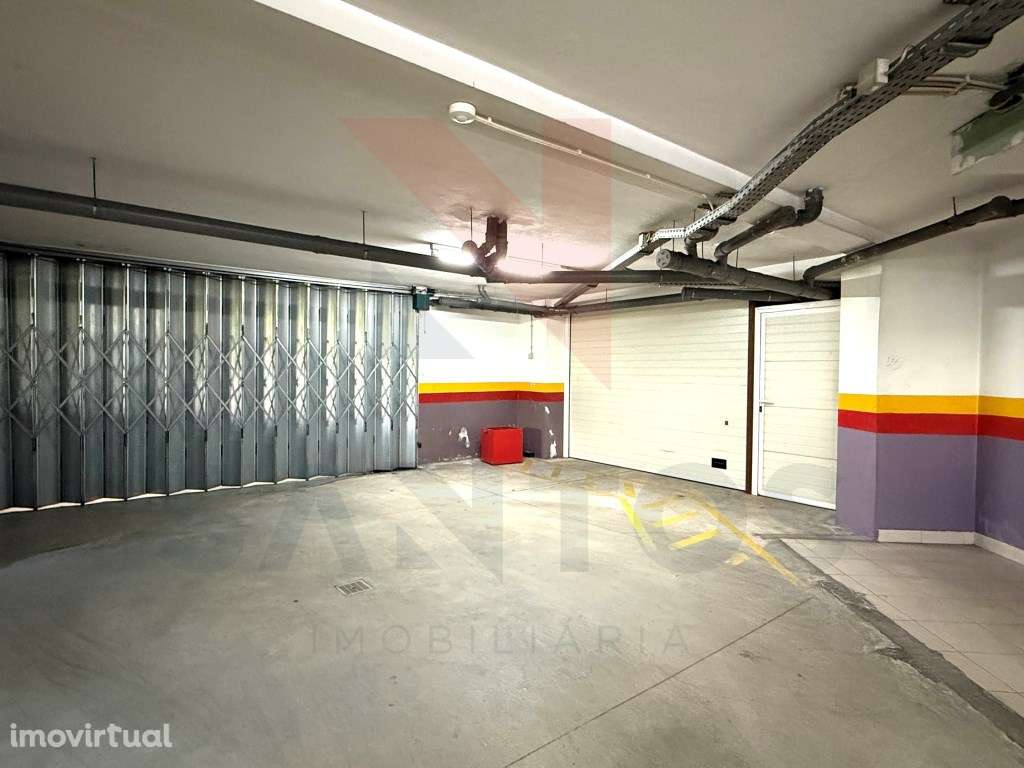 Garagem Fechada no centro de Felgueiras - Grande imagem: 2/3