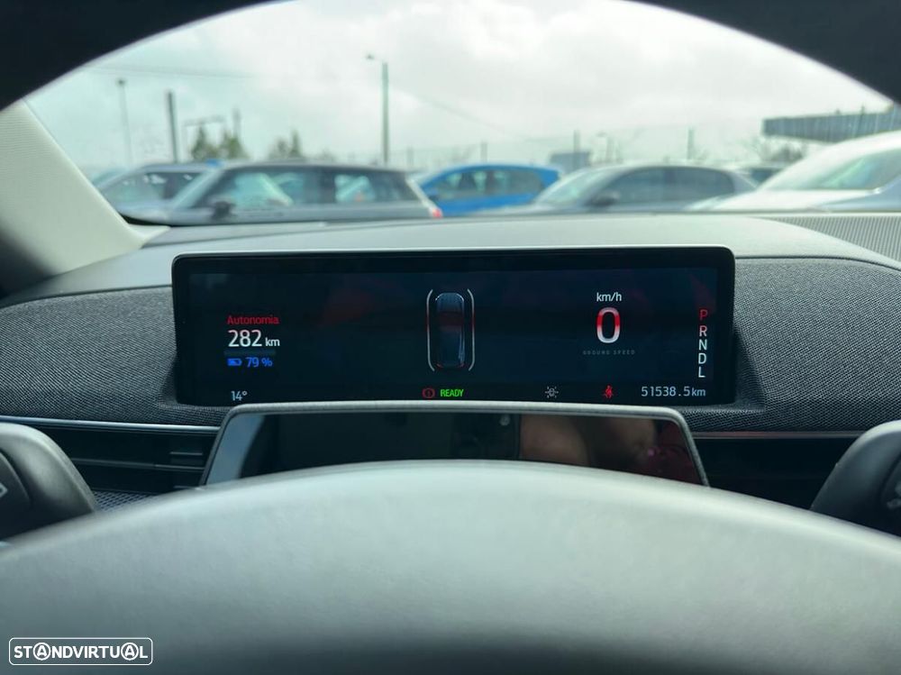 Ford Mustang Mach-E Standard - 30