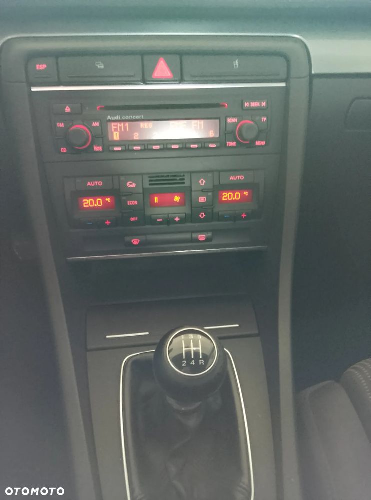 Audi A4 ver-1-8t - 35