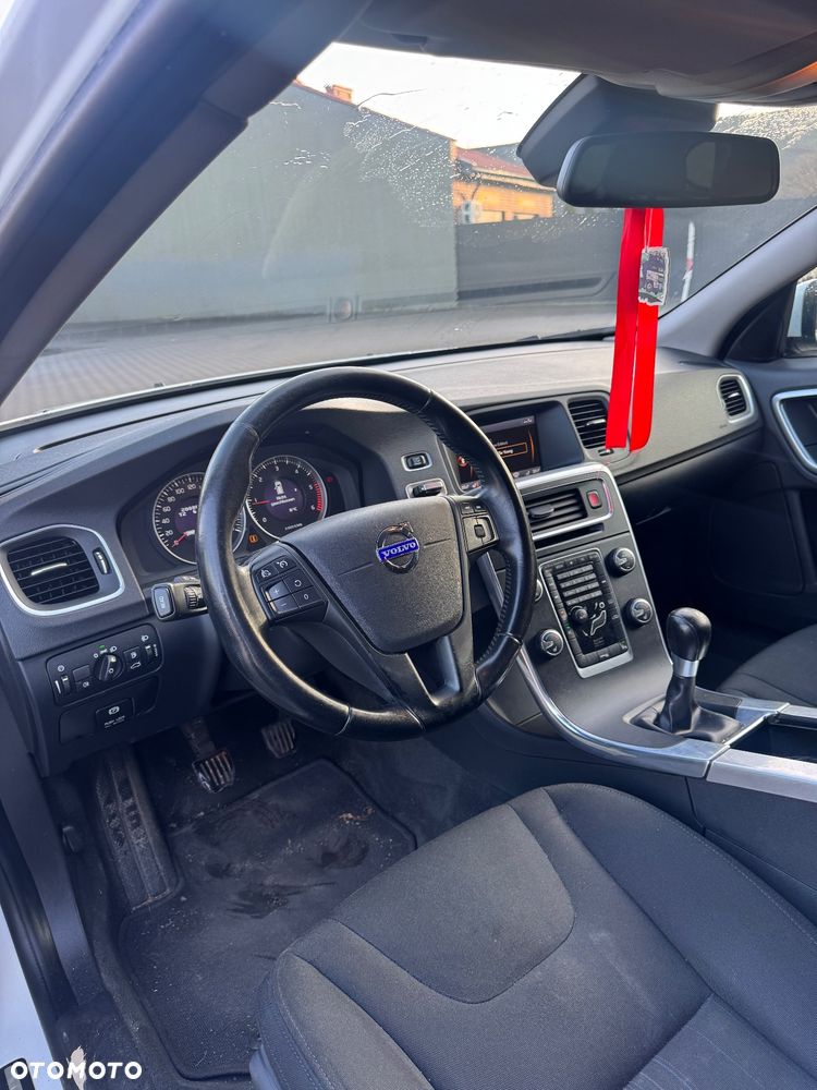 Volvo V60 DRIVe - 7