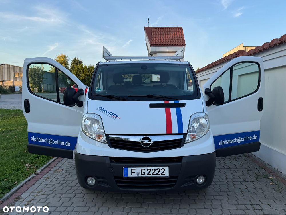 Opel Vivaro - 12