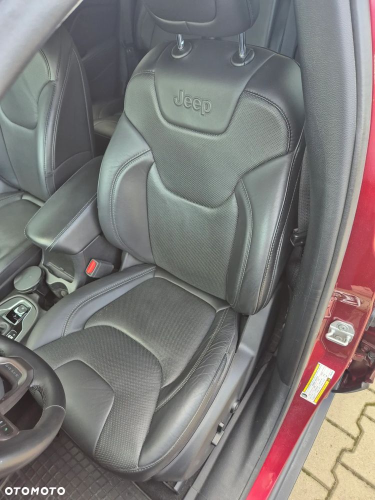 Jeep Cherokee 3.2 V6 Active Drive I Limited - 16