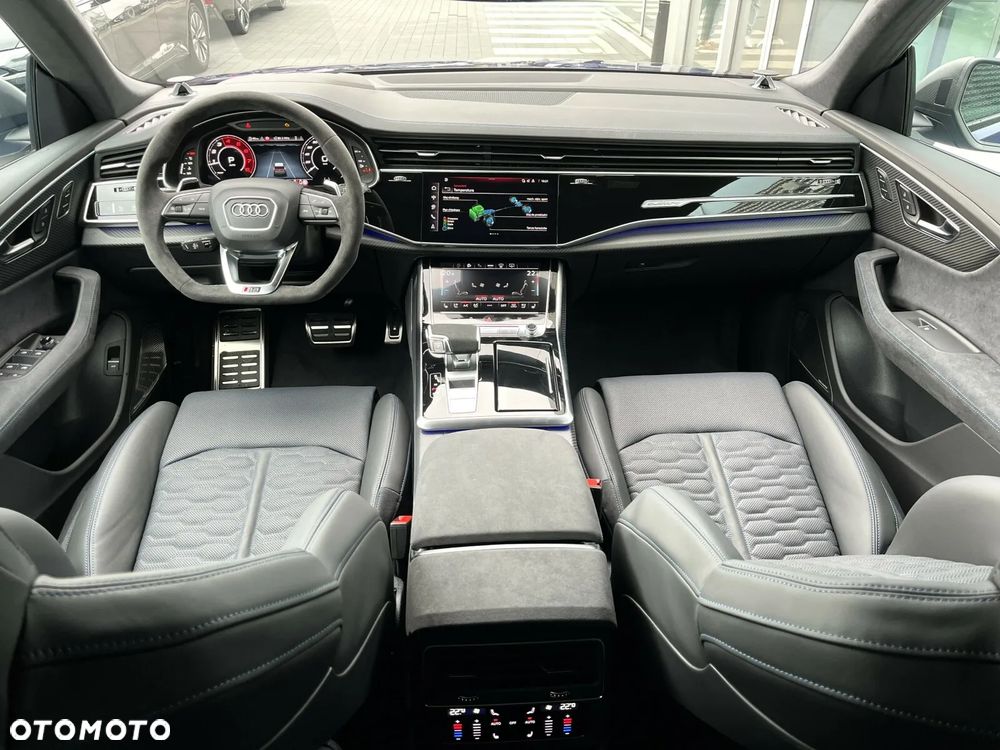Audi RS Q8 - 27
