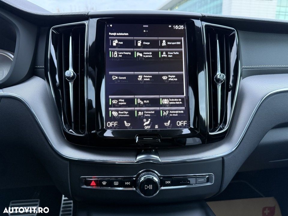 Volvo XC 60 T8 AWD Geartronic Polestar Engineered - 27