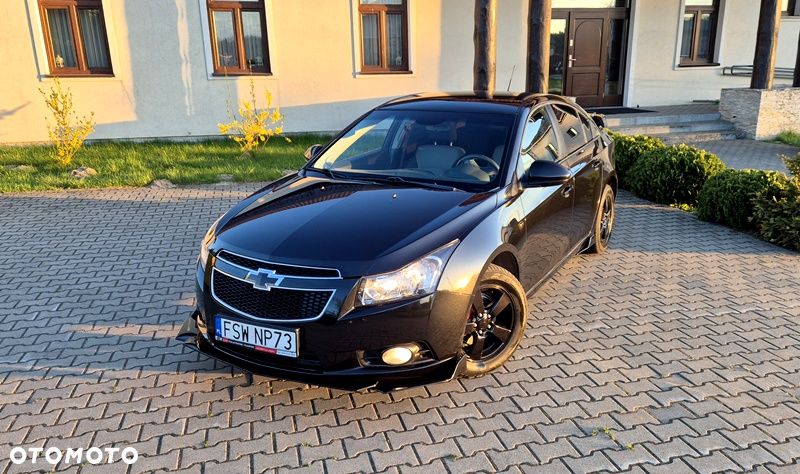 Chevrolet Cruze 1.6 - 5