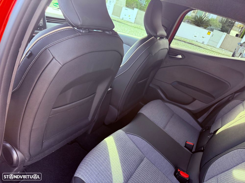 Renault Clio TCe 90 TECHNO - 24