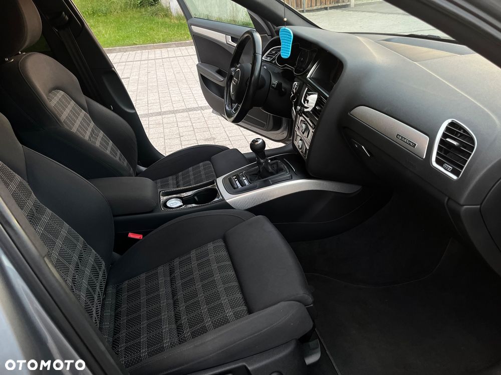 Audi A4 Avant - 15