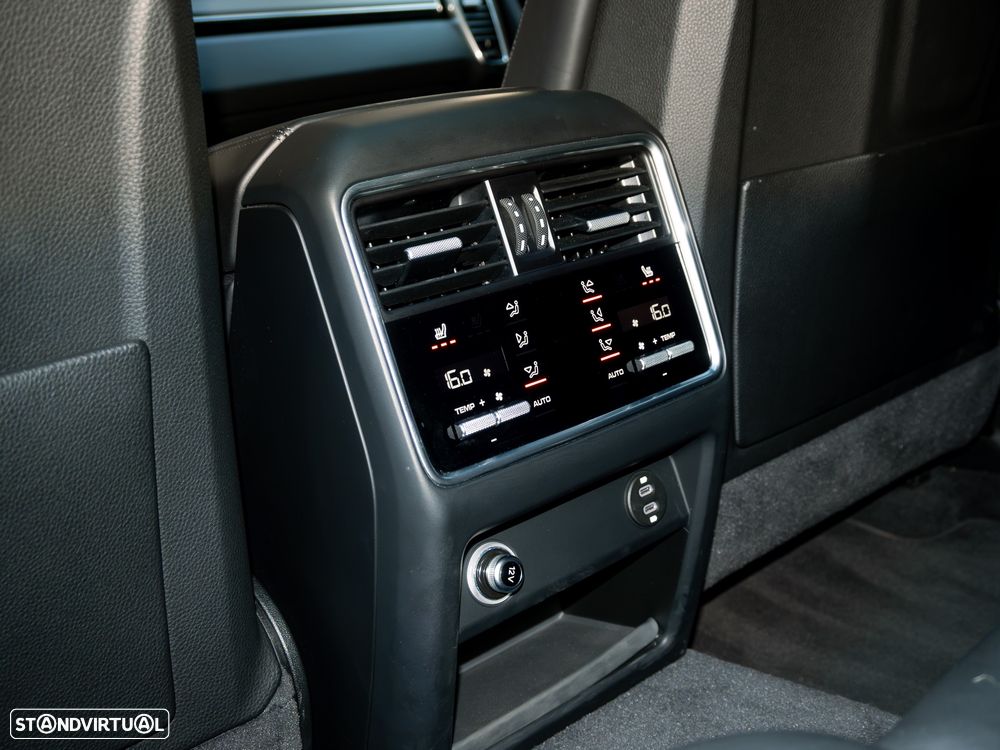 Porsche Cayenne Coupé Turbo S E-Hybrid - 24