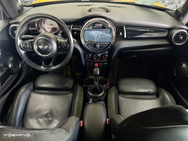 MINI 3 Portas Cooper Aut. - 3
