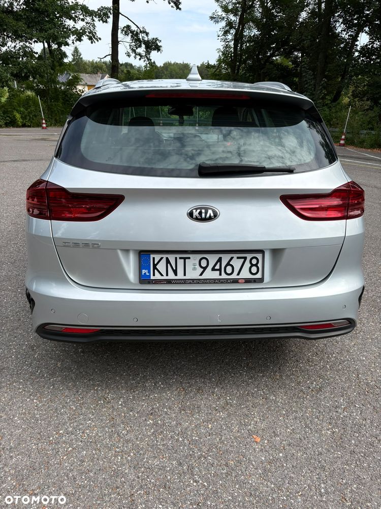 Kia Ceed 1.6 CRDi SCR M DCT - 3