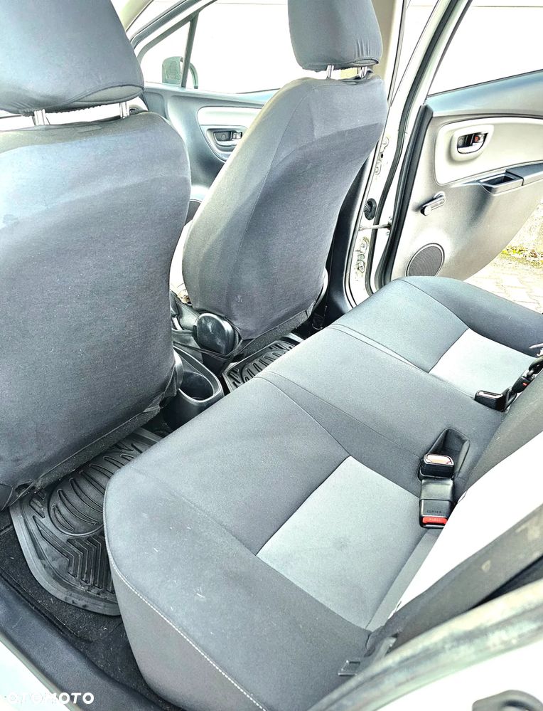 Toyota Yaris - 21