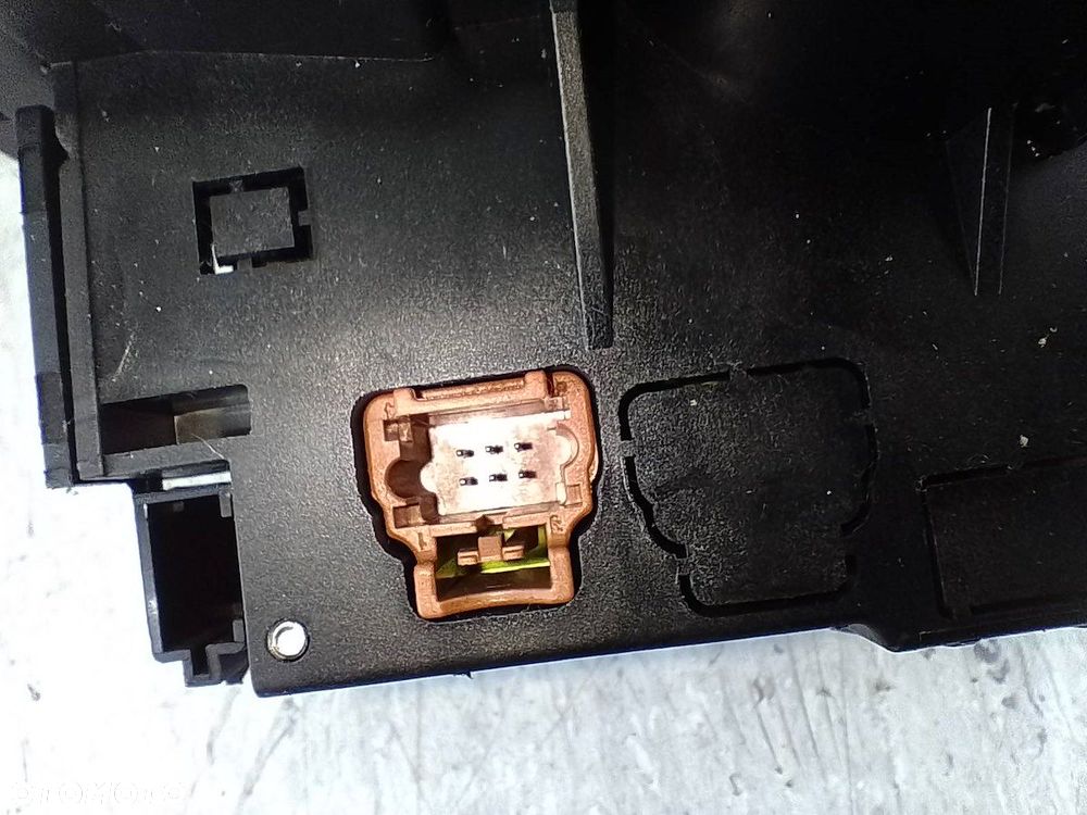 PRZEŁĄCZNIK ZESPOLONY CITROEN C3 96488203XT   COM2002 1.1 B - 4