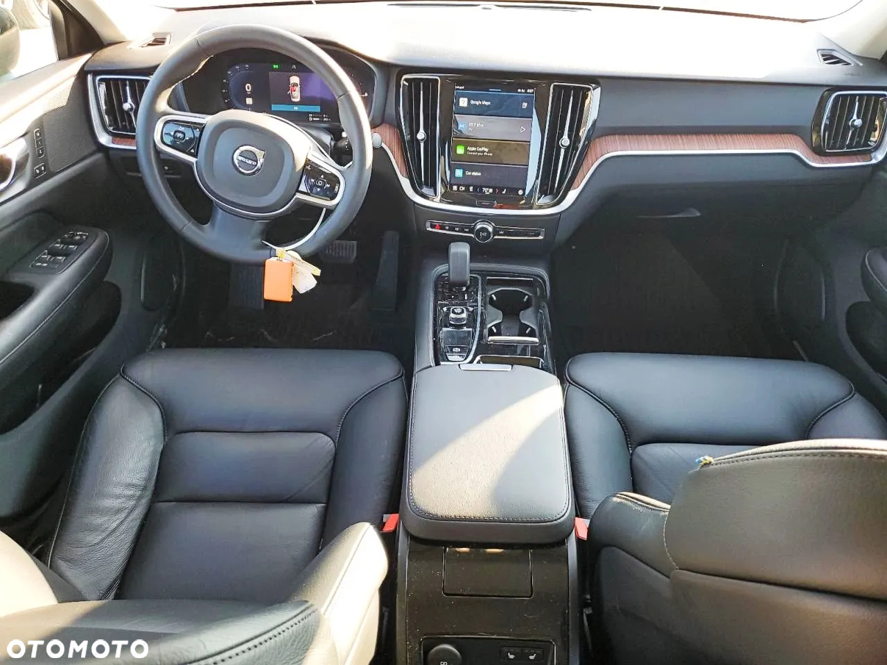 Volvo S60 B5 B AWD Plus Dark - 8