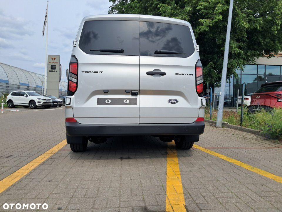 Ford Transit Custom - 4
