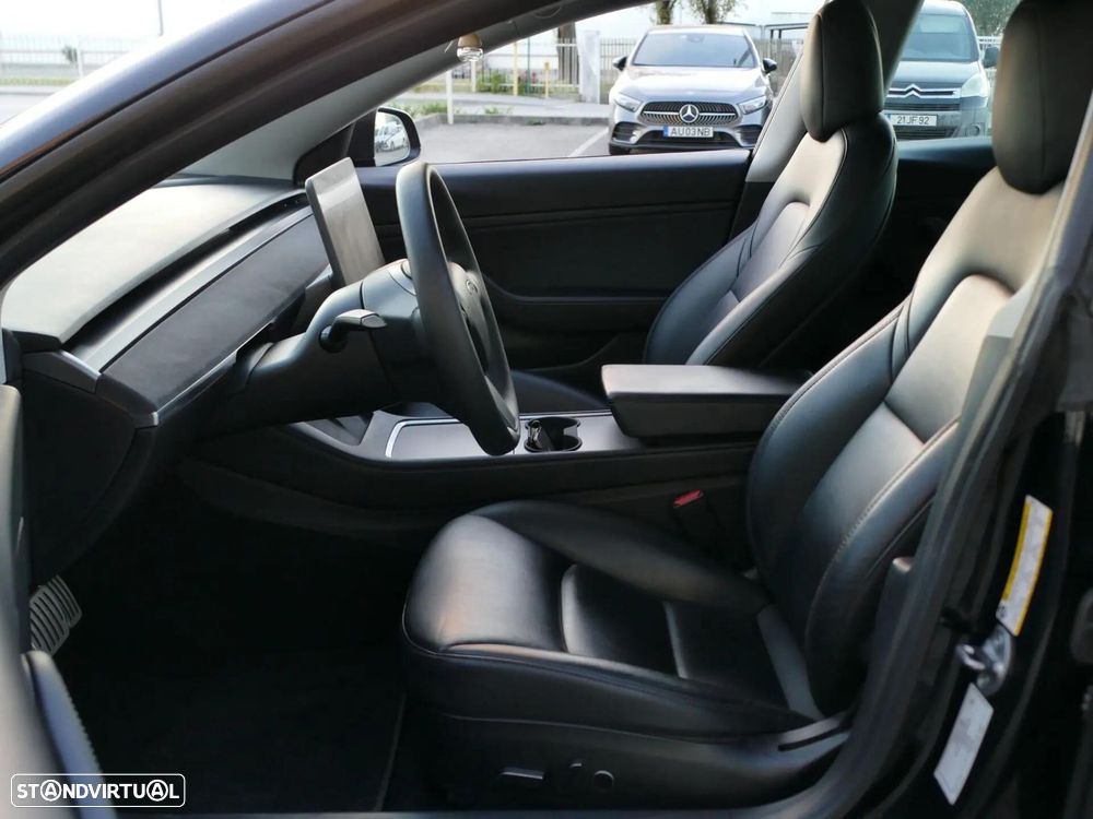 Tesla Model 3 Performance Dual Motor AWD - 26