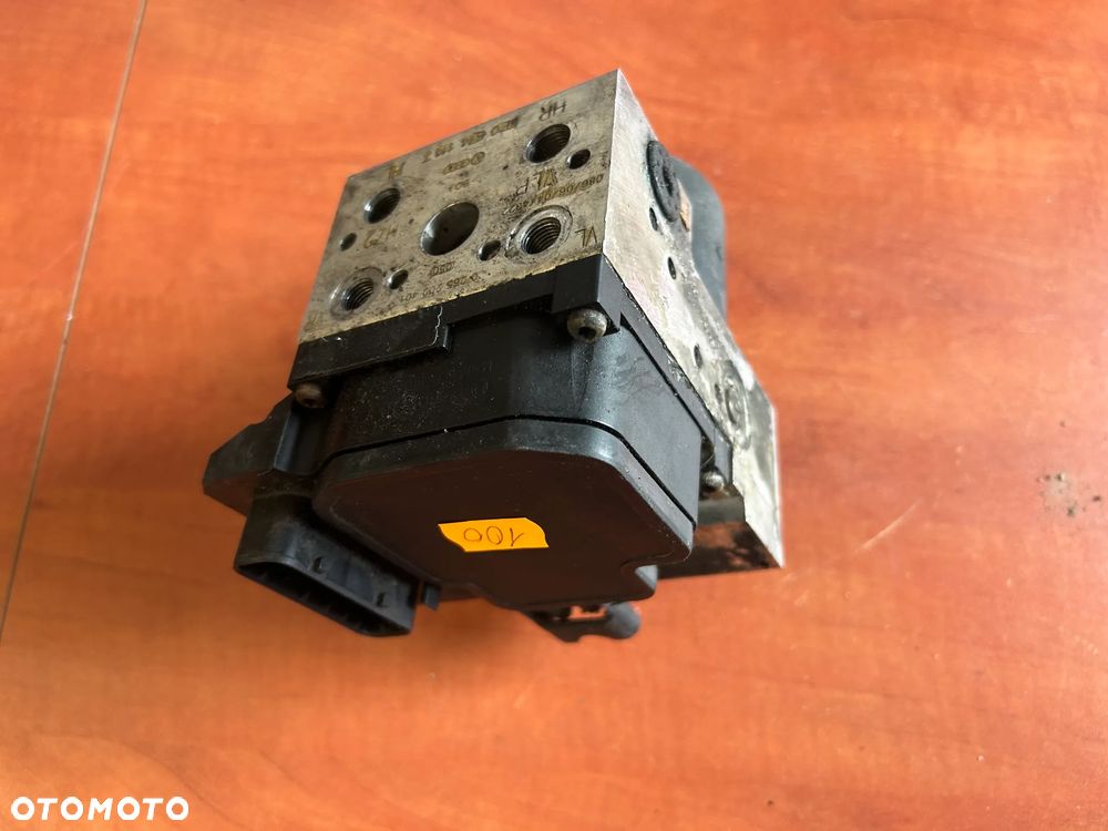 Pompa ABS 8E0614111T 0265202401 VW PASSAT B5 AUDI A4 B5 A6 C5 A8 D2 - 1