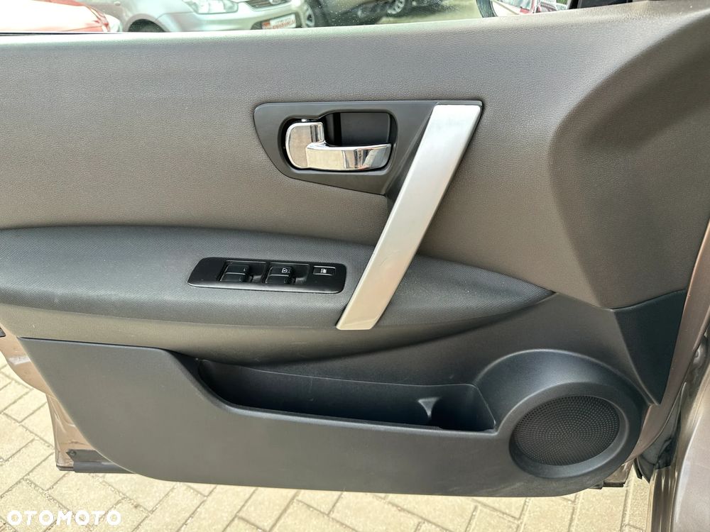 Nissan Qashqai - 17