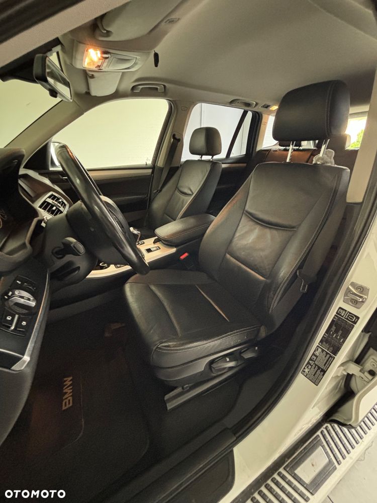 BMW X3 - 30