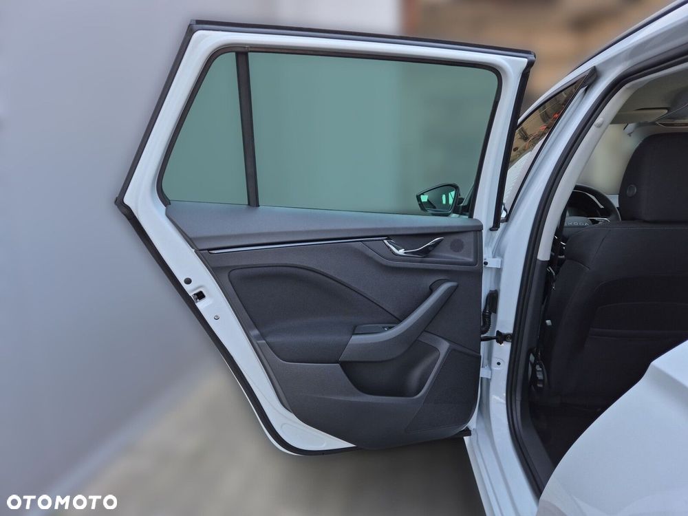 Skoda Kamiq 1.5 TSI Drive DSG - 19