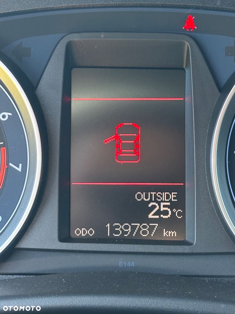 Toyota Auris 1.6 Premium Comfort - 17