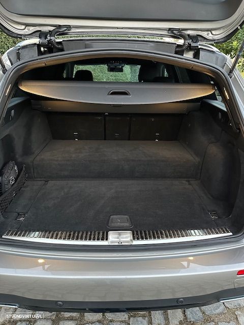 Mercedes-Benz E 300 de 9G-TRONIC AMG Line - 15