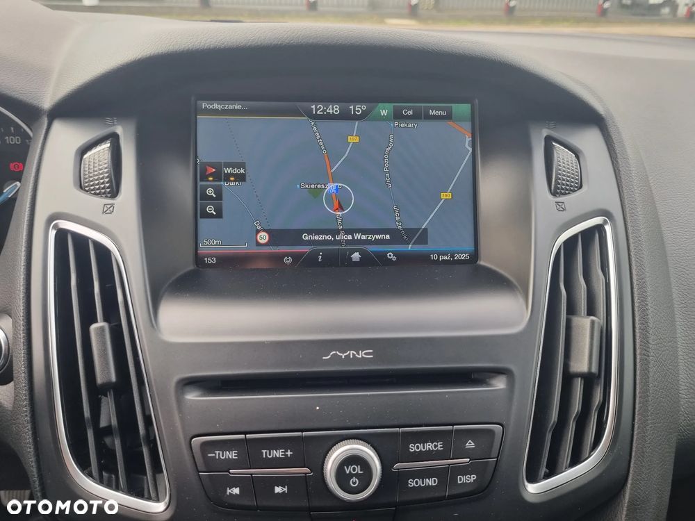 Ford Focus 1.0 EcoBoost 99g Titanium - 25