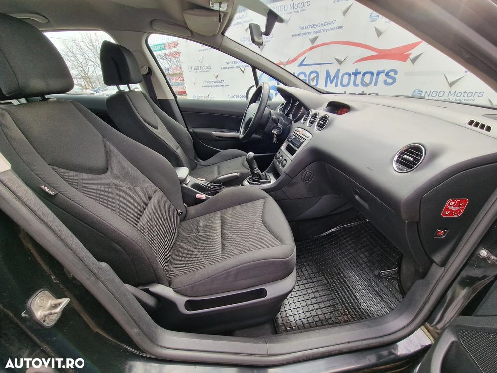 Peugeot 308 120 VTi Sport - 2