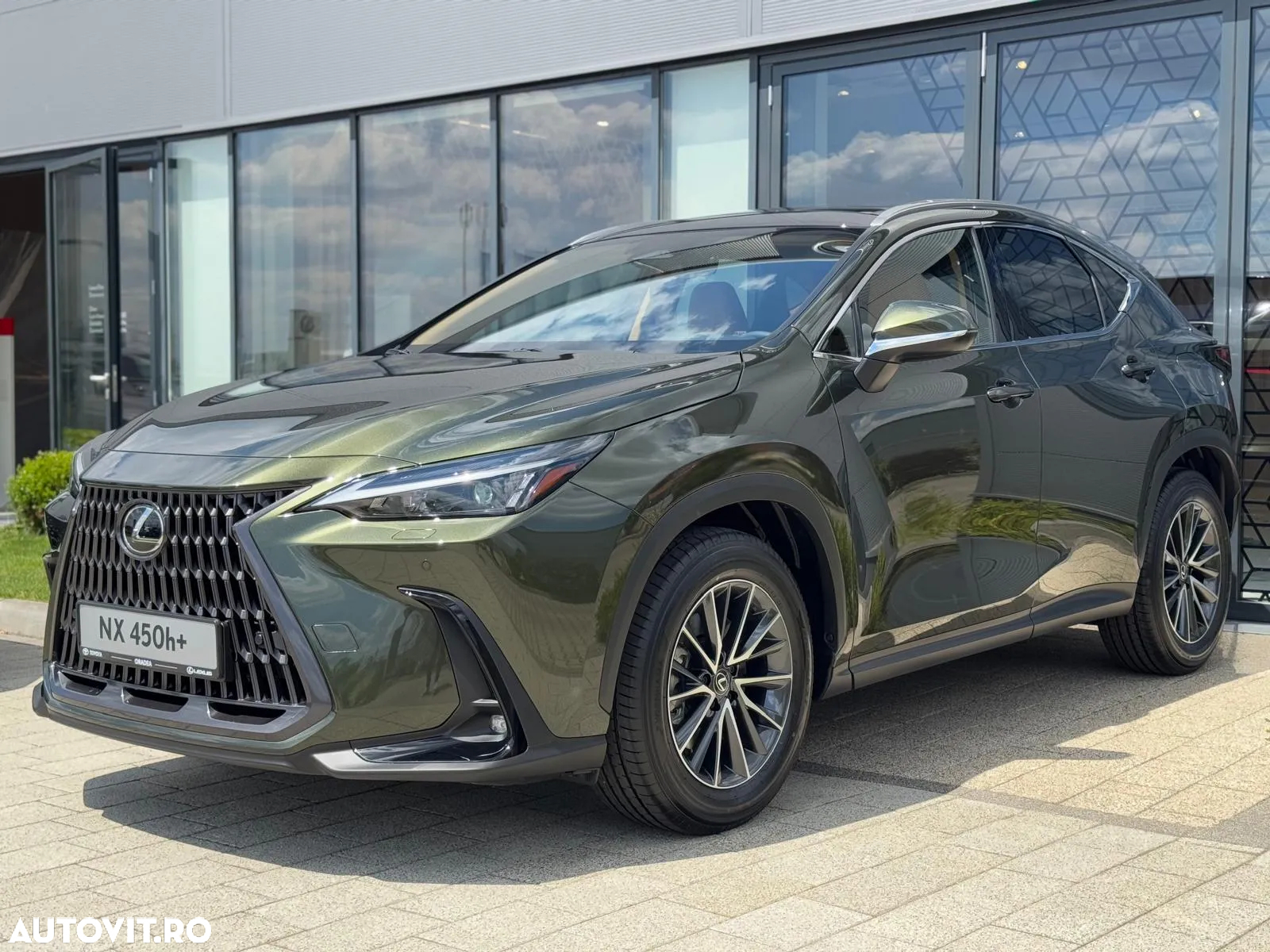 Lexus Seria NX 450h+ 2.5 TNGA HV 25H PHEV CVT Executive - 3