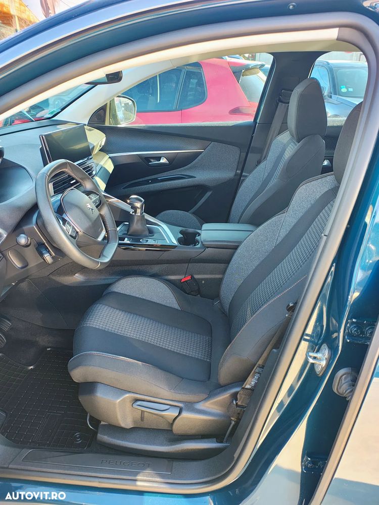 Peugeot 3008 PureTech 130 Stop & Start GPF Active Business-Paket - 30