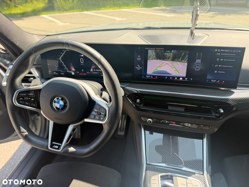 BMW Seria 3 330i xDrive M Sport - 14