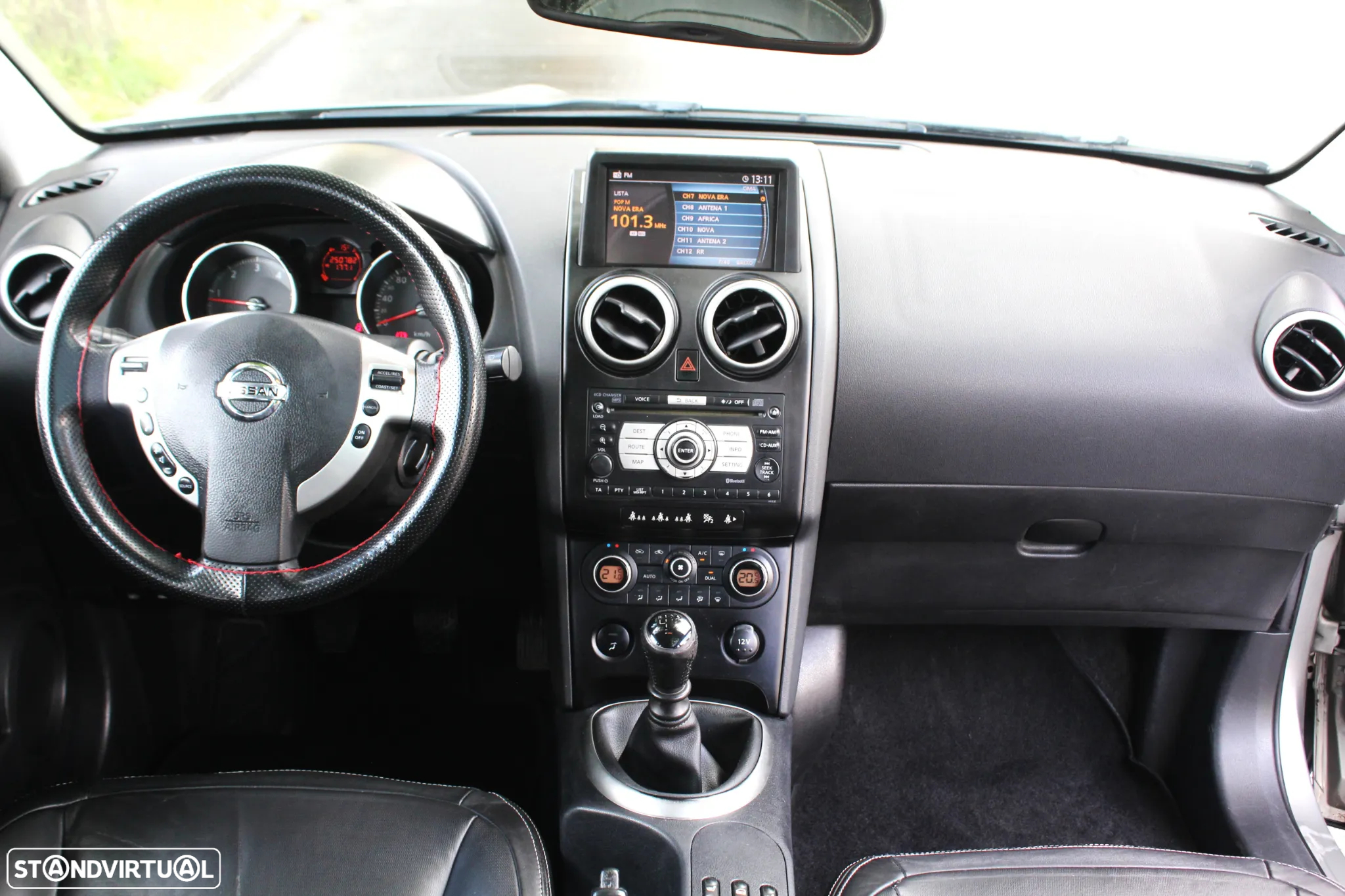 Nissan Qashqai +2 2.0 dCi Tekna Pele Choc +Navi - 56
