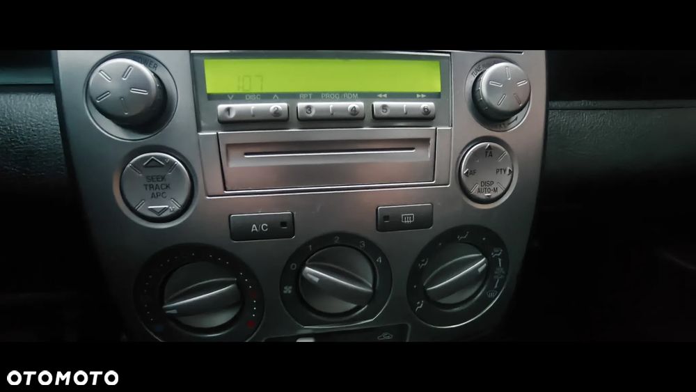 Mazda 2 1.3 Dynamic - 13