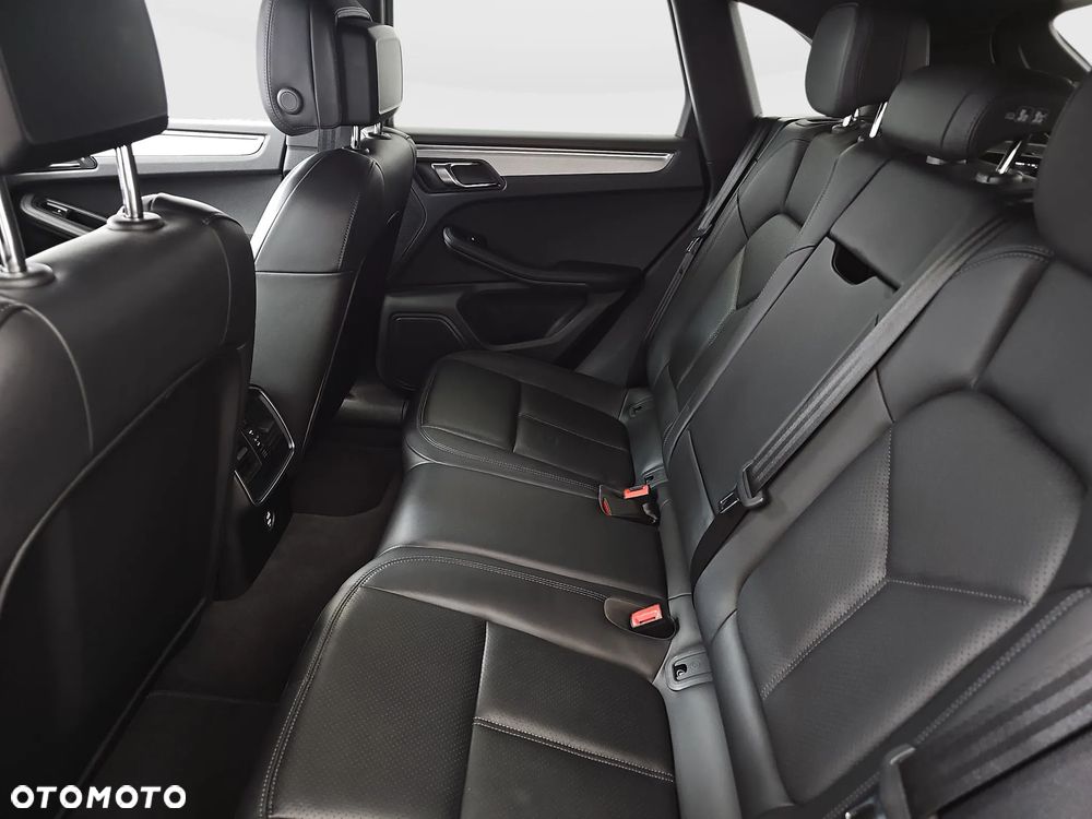 Porsche Macan Standard - 20